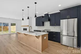 1804 Vinton St, Charlotte, NC 28216 - Photo 4