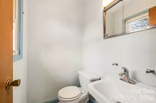 18 Compton Dr, Asheville, NC 28806 - Photo 22