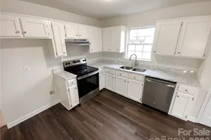 1617 Maurice Trull Rd, Wingate, NC 28174 - Photo 2