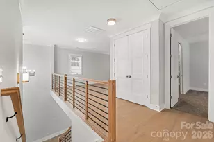 2305 Sanders Ave, Charlotte, NC 28216 - Photo 14