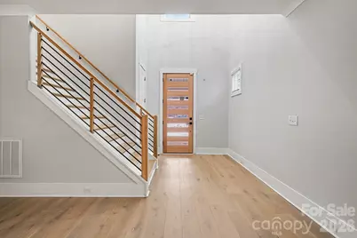 2305 Sanders Avenue, Charlotte, NC 28216 - Photo 12