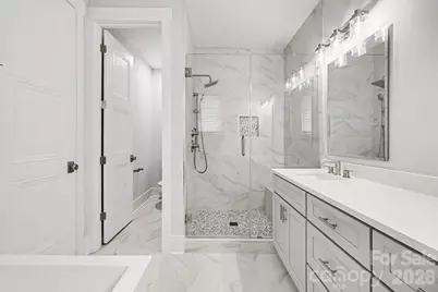 2305 Sanders Avenue, Charlotte, NC 28216 - Photo 8