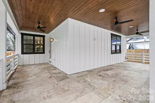 2305 Sanders Ave, Charlotte, NC 28216 - Photo 22