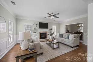 17115 Graves Ct, Cornelius, NC 28031 - Photo 2