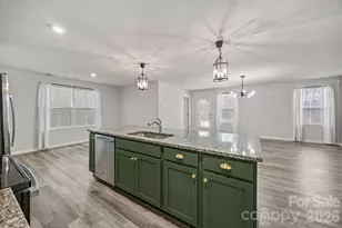 5112 Downhaul Dr, Charlotte, NC 28269 - Photo 14