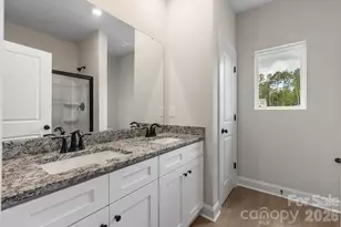 3614 Narrow Ln, Charlotte, NC 28215 - Photo 10