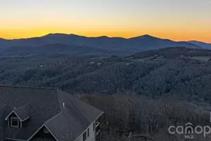 143 Wildflower Ridge, Sugar Mountain, NC 28604 - Photo 6