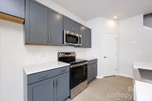 2316 Endeavor Run, Charlotte, NC 28269 - Photo 16