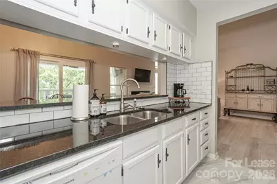 20105 Henderson Road #E, Cornelius, NC 28031 - Photo 8