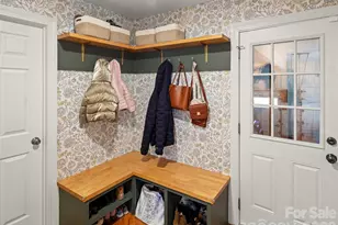 109 Galloway Dr, Asheville, NC 28803 - Photo 18