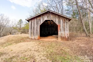 4064 Mt Gilead Church Rd, Connelly Springs, NC 28612 - Photo 34