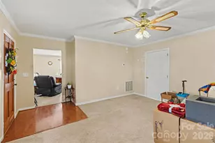 300 S Broome St, Waxhaw, NC 28173 - Photo 6