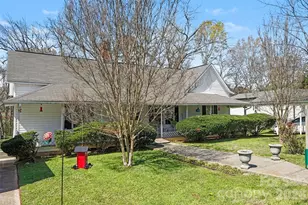 300 S Broome St, Waxhaw, NC 28173 - Photo 4