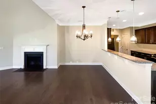 9428 Carneros Creek Rd, Charlotte, NC 28214 - Photo 8