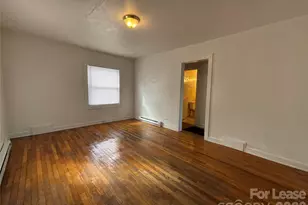 203 Circle Dr, Mount Airy, NC 27030 - Photo 2