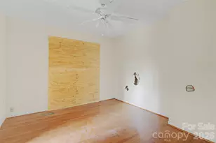 5001 Sycamore Dr, Hope Mills, NC 28348 - Photo 36