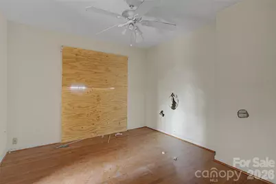 5001 Sycamore Drive, Hope Mills, NC 28348 - Photo 36