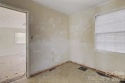 5001 Sycamore Drive, Hope Mills, NC 28348 - Photo 24