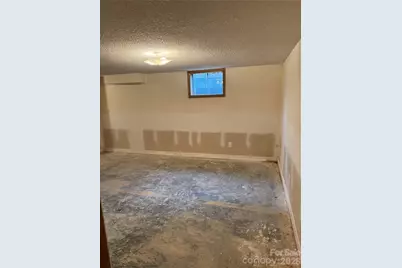 2013 K Court Avenue, Winston Salem, NC 27105 - Photo 10