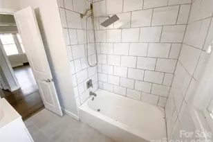 4121 Abbeydale Dr, Charlotte, NC 28205 - Photo 16