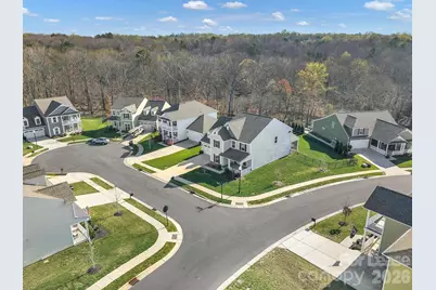 5002 Belleroyal Court, Lancaster, SC 29707 - Photo 4