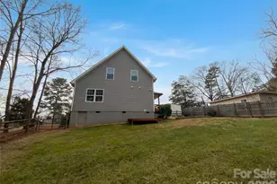 8024 Eagle St, Mount Pleasant, NC 28124 - Photo 18