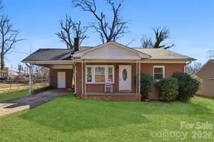 2925 Ebony Ave, Gastonia, NC 28054 - Photo 2