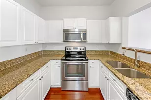 12254 Savannah Garden Dr, Charlotte, NC 28273 - Photo 2