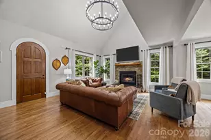 18 Oak Springs Dr, Arden, NC 28704 - Photo 2