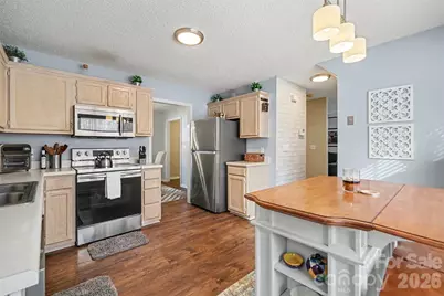 6323 Pine Hollow Drive, Charlotte, NC 28212 - Photo 12