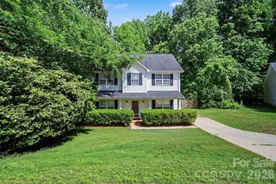 6323 Pine Hollow Drive, Charlotte, NC 28212 - Photo 2