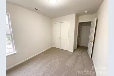 7136 Henderson Valley Lane, Charlotte, NC 28269 - Photo 10