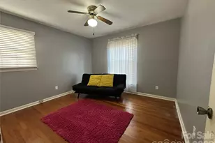 6120 Farm Pond Ln, Charlotte, NC 28212 - Photo 16