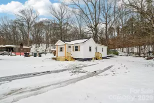 323 Honeycutt Dr SE, Concord, NC 28025 - Photo 6