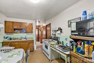 146 and 148 Monteith Rd, Brevard, NC 28712 - Photo 18