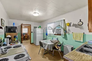 146 and 148 Monteith Rd, Brevard, NC 28712 - Photo 16