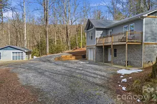 1520 Allison Watts Rd, Franklin, NC 28734 - Photo 4