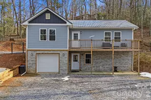 1520 Allison Watts Rd, Franklin, NC 28734 - Photo 2