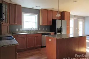 618 Brook Knoll Cir, Weaverville, NC 28787 - Photo 28