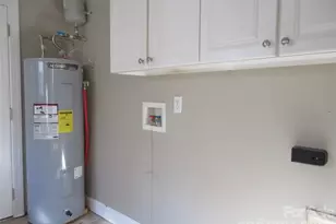 618 Brook Knoll Cir, Weaverville, NC 28787 - Photo 18