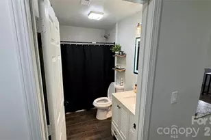 143 Mountain View St, Forest City, NC 28043 - Photo 18