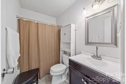 532 Blendwood Drive, Charlotte, NC 28215 - Photo 14