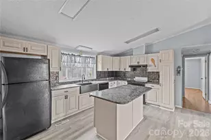 415 Massey Deal Rd, Statesville, NC 28625 - Photo 14