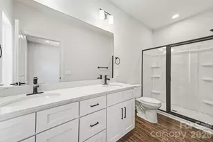 560 W Wilson Ave, Mooresville, NC 28115 - Photo 18