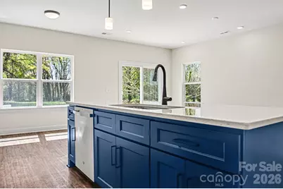 560 W Wilson Avenue, Mooresville, NC 28115 - Photo 12