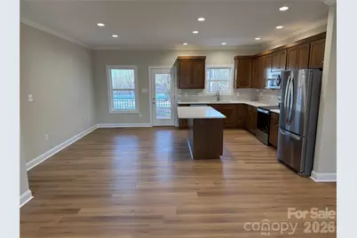 221 Wildwood Loop, Statesville, NC 28625 - Photo 6