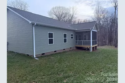 221 Wildwood Loop, Statesville, NC 28625 - Photo 2