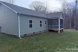 221 Wildwood Loop, Statesville, NC 28625 - Photo 2