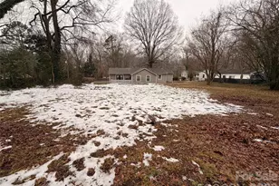 934 S Chestnut St, Gastonia, NC 28054 - Photo 12