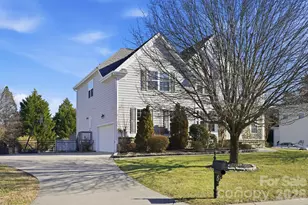 7737 Pleasant Valley Dr, Harrisburg, NC 28075 - Photo 2